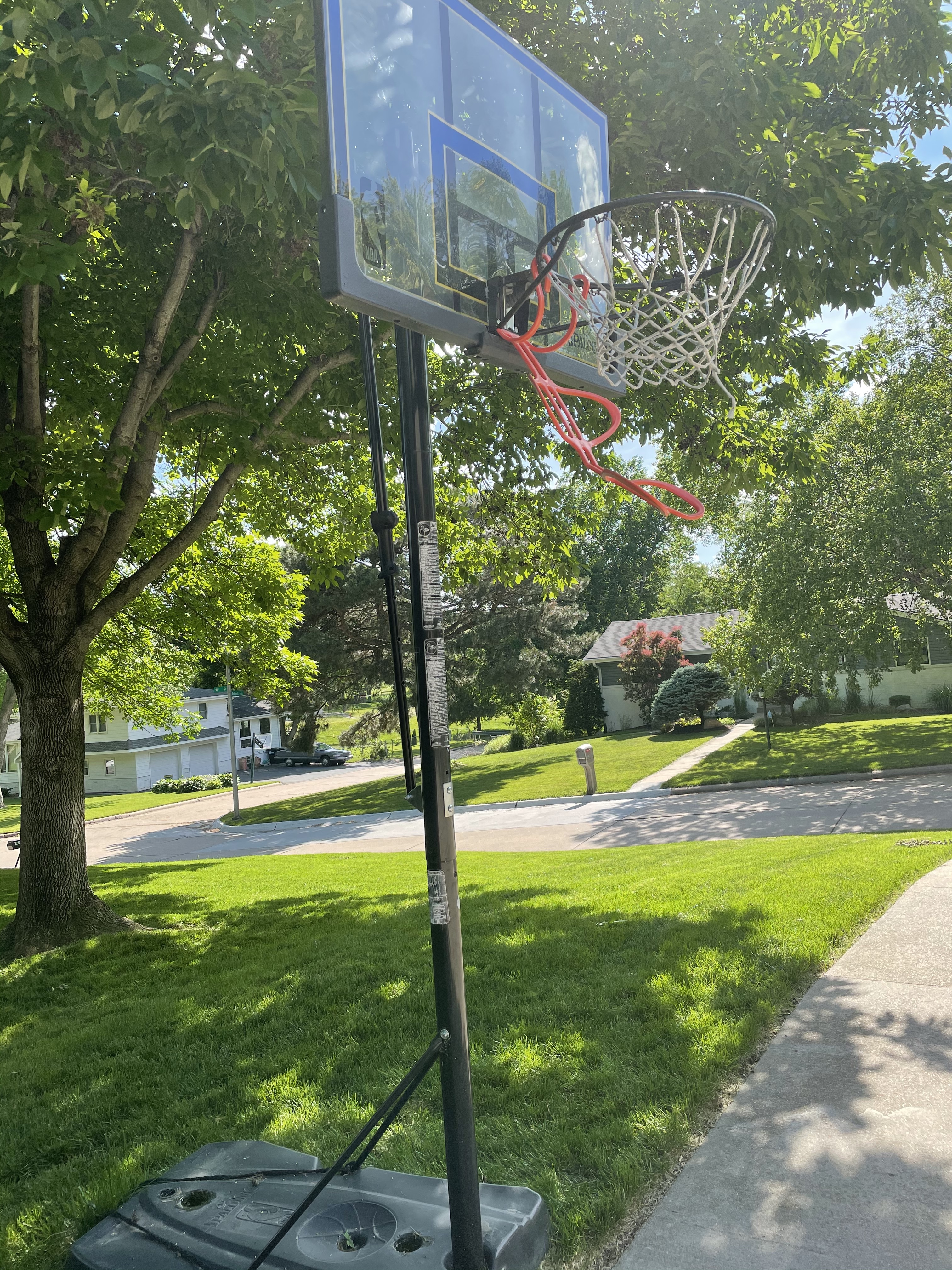 Spalding portable basketball hoop